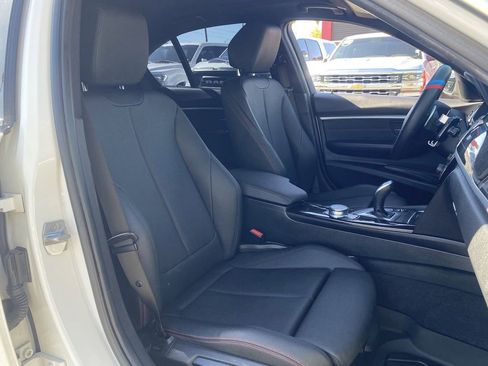 Used 2017 BMW 330i Sedan RWD image 9