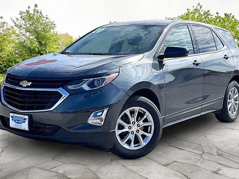 Used 2020 Chevrolet Equinox LT image 1