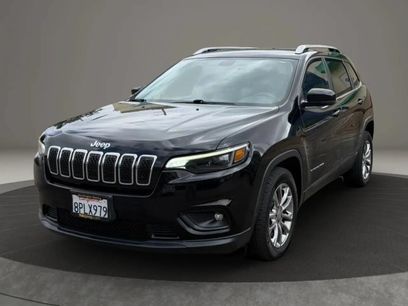Used 2019 Jeep Cherokee Latitude Plus