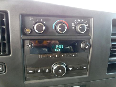Used 2014 Chevrolet Express 1500 LT w/ LT Preferred Equipment Group RWD image 20