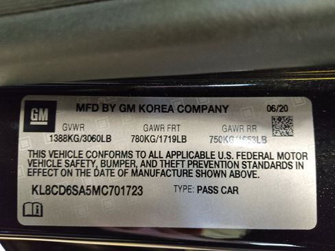 Used 2021 Chevrolet Spark LT image 33