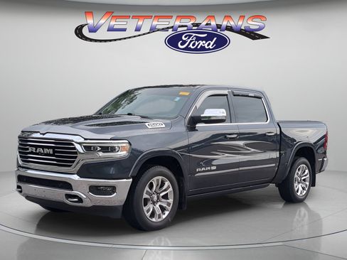 Used 2019 RAM 1500 Limited RWD image 1