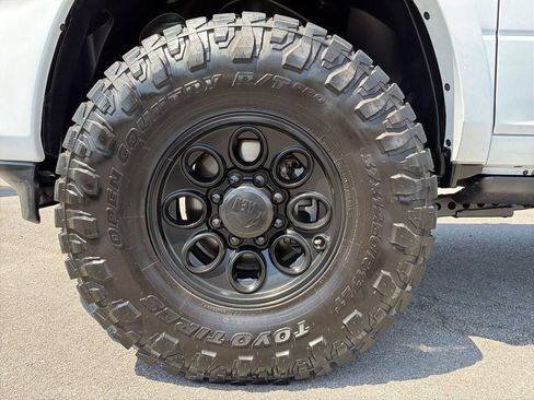 Used 2023 RAM 2500 Limited AWD/4WD image 14