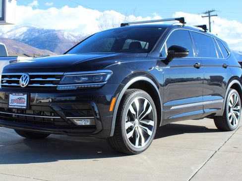 Used 2021 Volkswagen Tiguan SEL Premium R-Line image 26