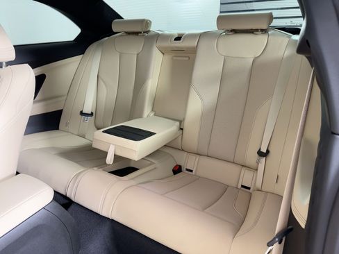 Used 2024 BMW 230i Coupe w/ Premium Package image 27