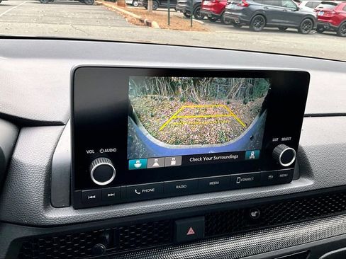 Used 2025 Honda CR-V EX image 13