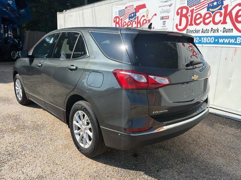 Used 2020 Chevrolet Equinox LT FWD image 8