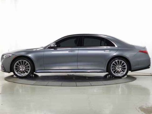 Used 2022 Mercedes-Benz S 580 4MATIC Sedan image 6