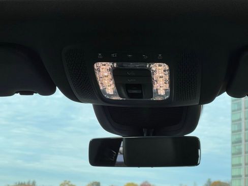 Certified 2022 Mercedes-Benz GLS 450 4MATIC image 23