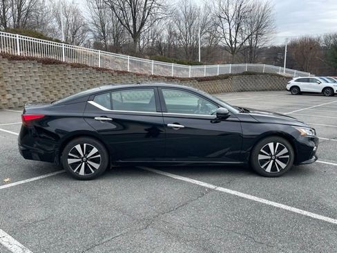 Used 2022 Nissan Altima 2.5 SL image 9