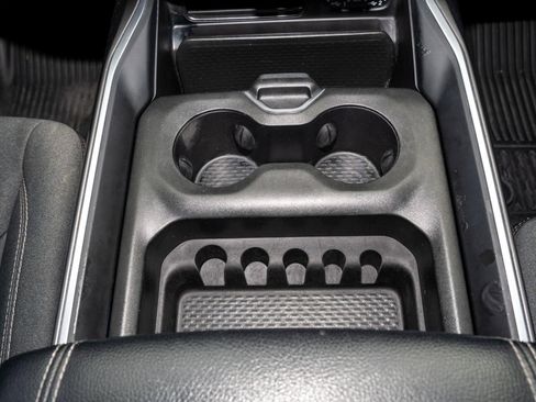 Used 2022 RAM 1500 Big Horn w/ Night Edition RWD image 24