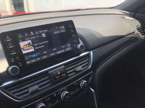 Used 2021 Honda Accord Sport image 17