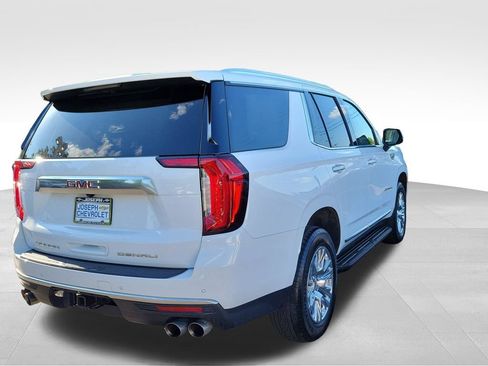 Used 2024 GMC Yukon Denali AWD/4WD image 4