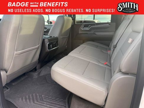 Used 2024 Chevrolet Silverado 2500 LTZ w/ LTZ Convenience Package AWD/4WD image 11