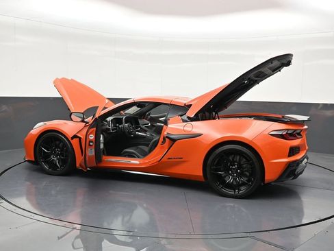 Used 2026 Chevrolet Corvette Z06 image 34