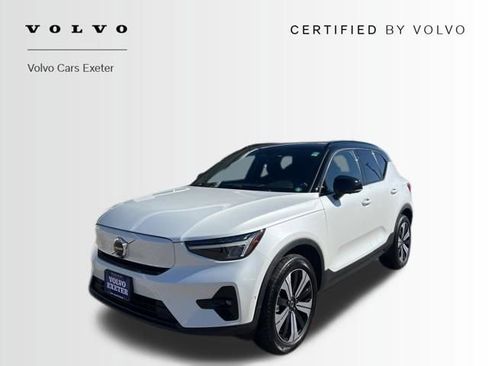 Used 2023 Volvo XC40 Recharge Plus w/ Protection Package Premier image 3