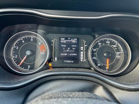 Used 2020 Jeep Cherokee Latitude image 22