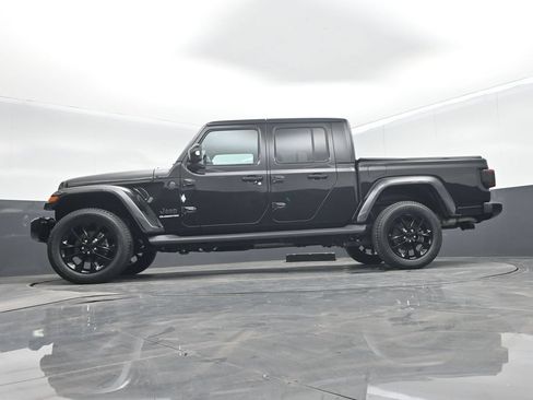 Used 2022 Jeep Gladiator Overland AWD/4WD image 49