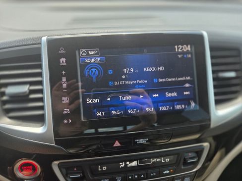 Used 2018 Honda Ridgeline RTL-E image 19