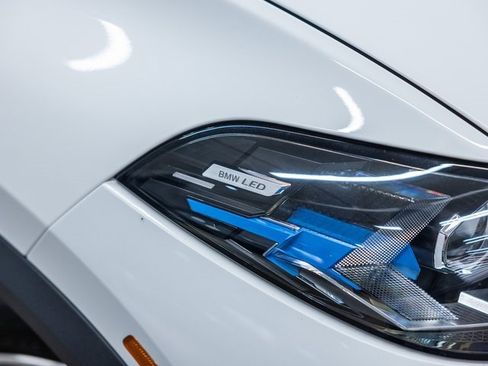 Used 2026 BMW X5 xDrive40i image 16