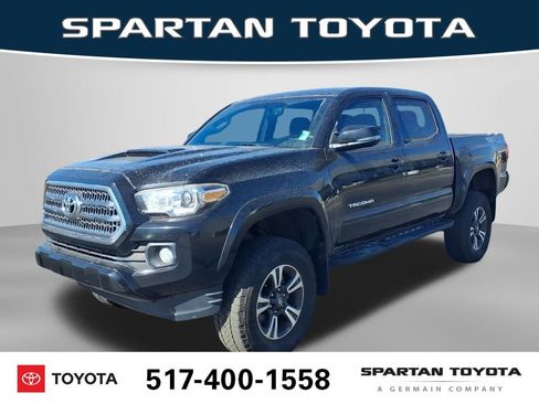 Used 2016 Toyota Tacoma TRD Sport AWD/4WD image 1