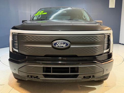 Used 2025 Ford F150 Lightning Flash AWD/4WD image 6