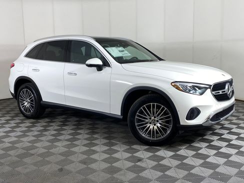 Certified 2026 Mercedes-Benz GLC 300 GLC 300 image 6
