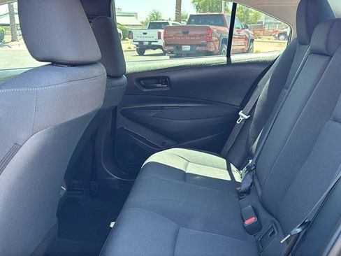 Used 2025 Toyota Corolla LE FWD image 28
