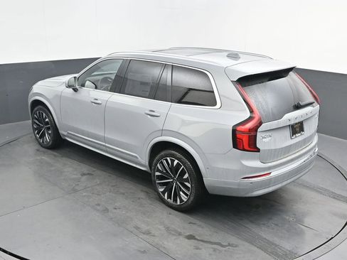 New 2026 Volvo XC90 B6 Plus w/ Protection Package Premier AWD/4WD image 25