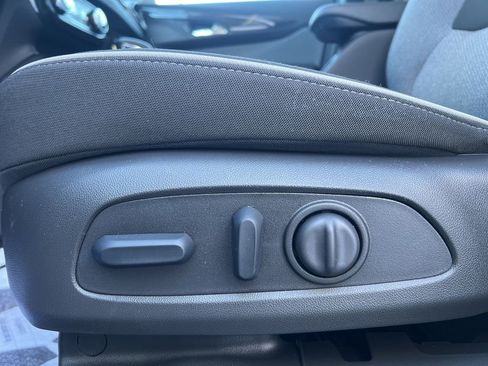 New 2026 Chevrolet TrailBlazer LT w/ Convenience Package image 9