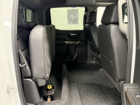 Used 2021 Chevrolet Silverado 1500 RST w/ Convenience Package II AWD/4WD image 23
