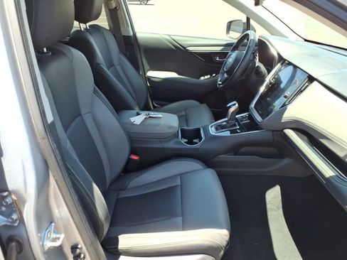 Certified 2025 Subaru Outback Onyx Edition AWD/4WD image 19