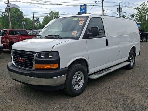Certified 2025 GMC Savana 2500 w/ Driver Convenience Package RWD image 3