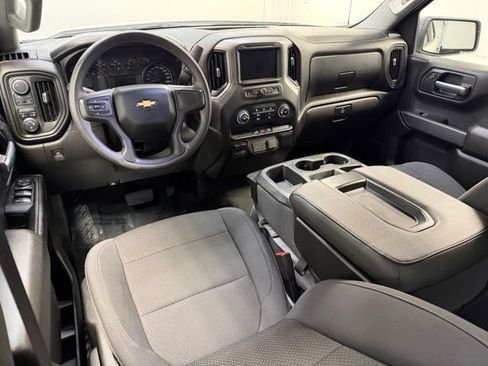 Used 2021 Chevrolet Silverado 1500 Custom AWD/4WD image 7