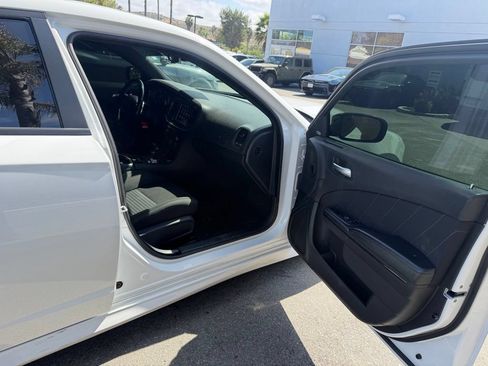 Used 2019 Dodge Charger GT w/ Blacktop Package RWD image 16