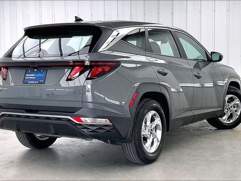 Certified 2024 Hyundai Tucson SE FWD image 12
