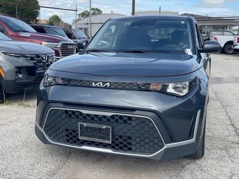 Used 2024 Kia Soul LX w/ Option Group 015 image 27