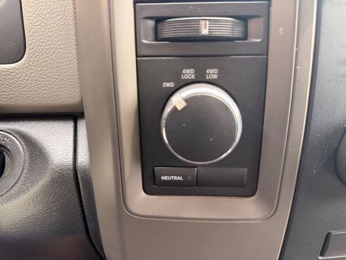 Used 2012 RAM 1500 Express w/ ST Popular Equipment Group AWD/4WD image 28