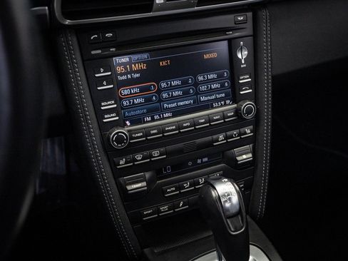 Used 2012 Porsche 911 Turbo S image 34