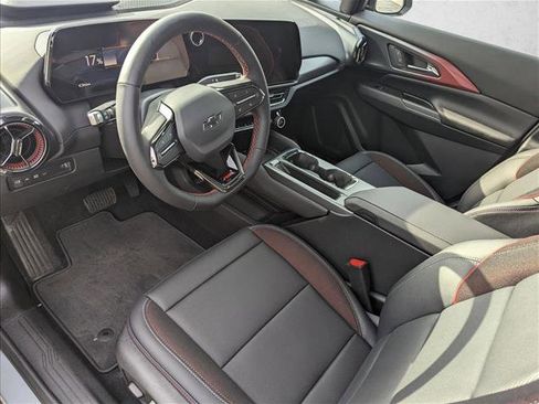 New 2026 Chevrolet Equinox EV RS image 3