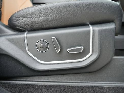 Used 2016 Ford F150 Limited image 14