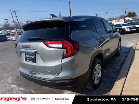 Certified 2024 GMC Terrain SLE image 10