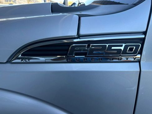 Used 2016 Ford F250 XLT w/ XLT Interior Package image 36
