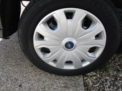 Used 2022 Ford Transit Connect XL image 28