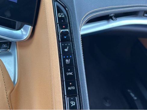 Used 2022 Chevrolet Corvette Stingray Preferred Cpe w/ Z51 Performance Package RWD image 26