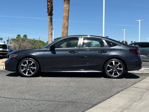 Used 2025 Honda Civic Sport Touring image 6