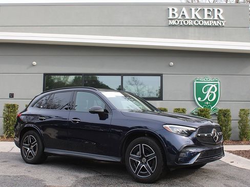 Certified 2024 Mercedes-Benz GLC 300 4MATIC image 1