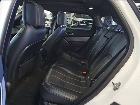Used 2018 Land Rover Range Rover Velar R-Dynamic HSE AWD/4WD image 9