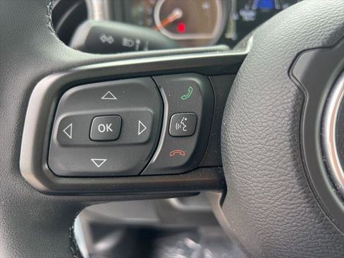 Certified 2025 Jeep Wrangler Sport S image 13