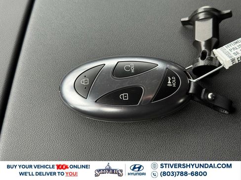 Certified 2026 Hyundai Palisade SE FWD image 32